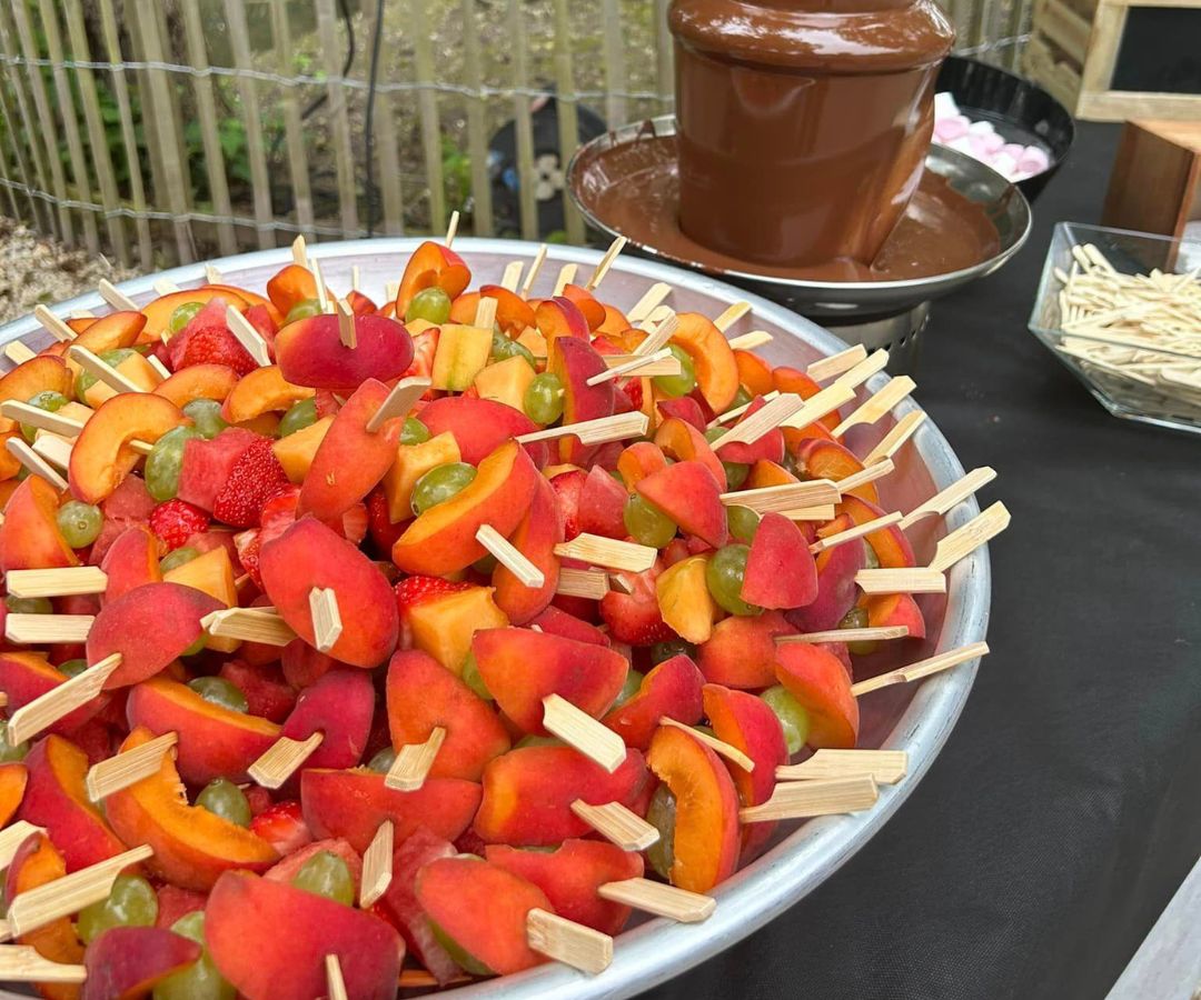 Fontaine au chocolat et ses brochettes de ruits